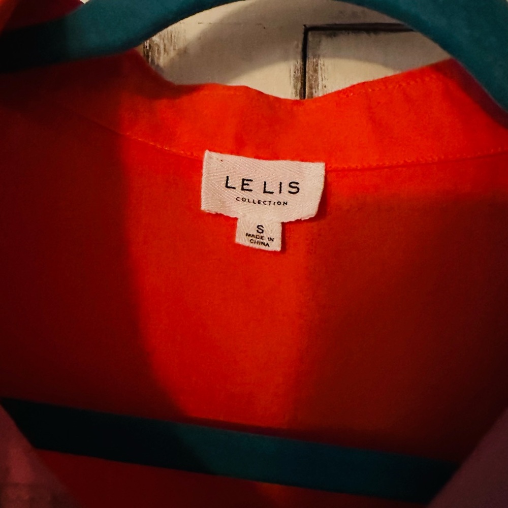 Le Lis button down blouse - Picture 2 of 3